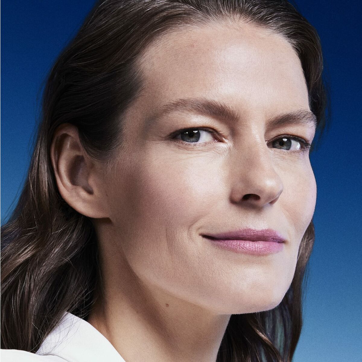 V2H54104F06CB1128ABAD13BD0DA2C5E789R7539722P6