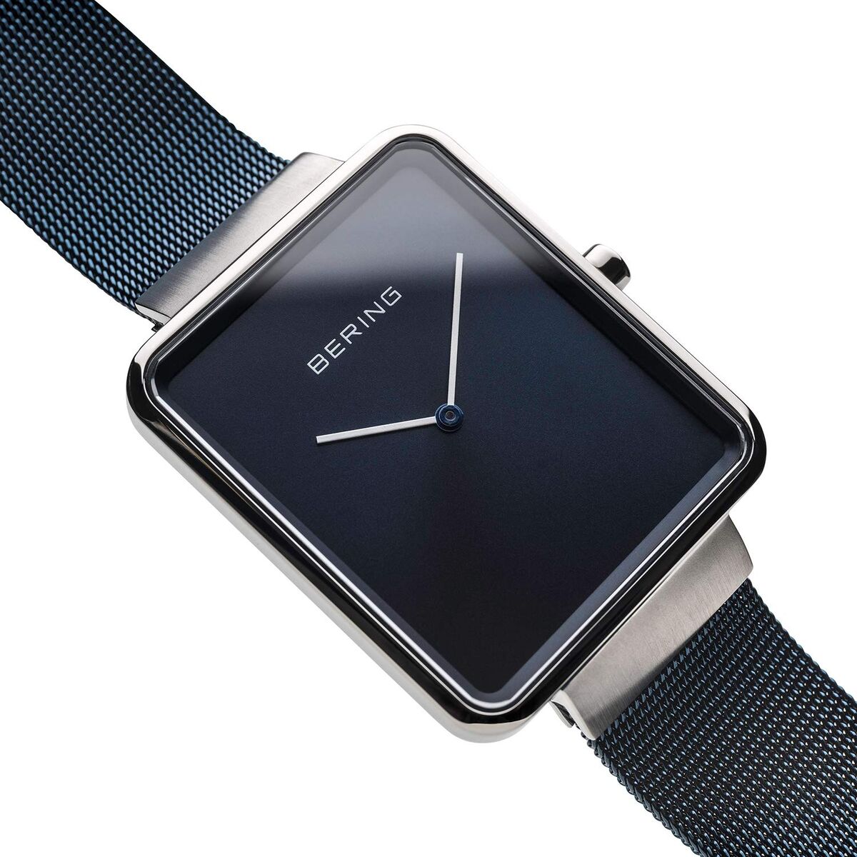 V2HE6F5DE6CDDC9CD2669D6212249BCD7FDR7465606P4