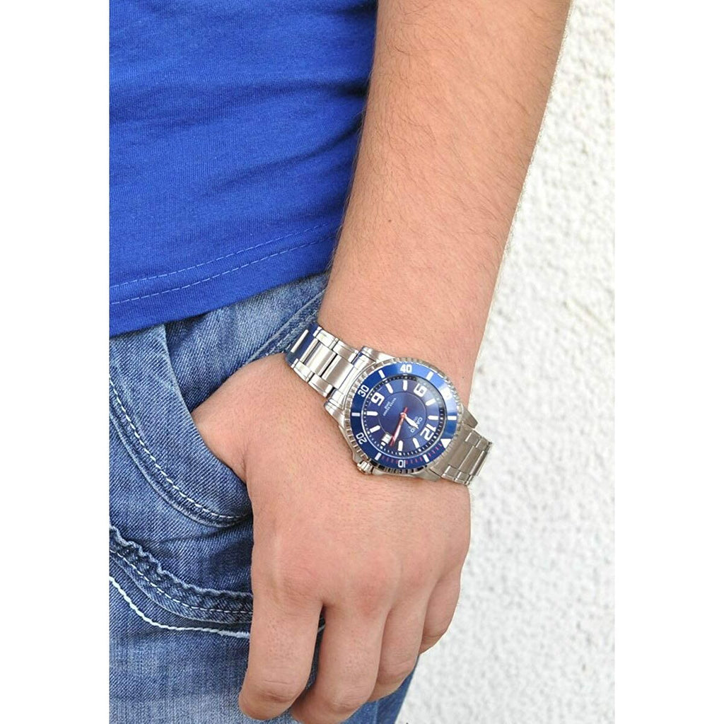 V7HE6DBD4E709634ACA3A4B85E44034D24ER6895590P5