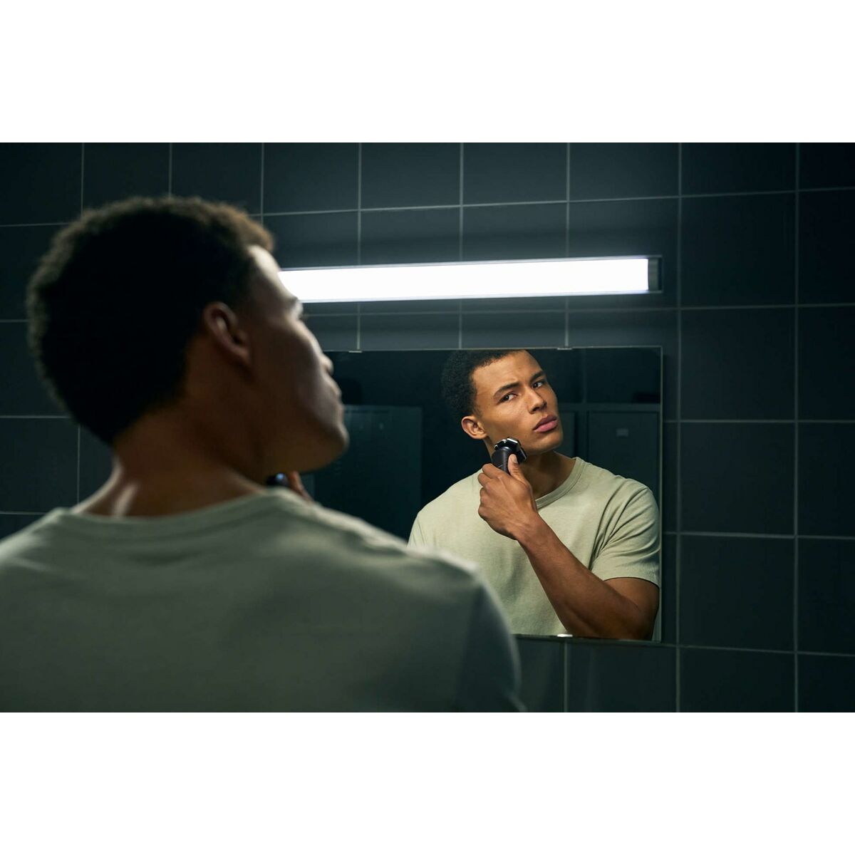 V4H4A39E79F2E9125D35EEB9854F068013CR6398636P9